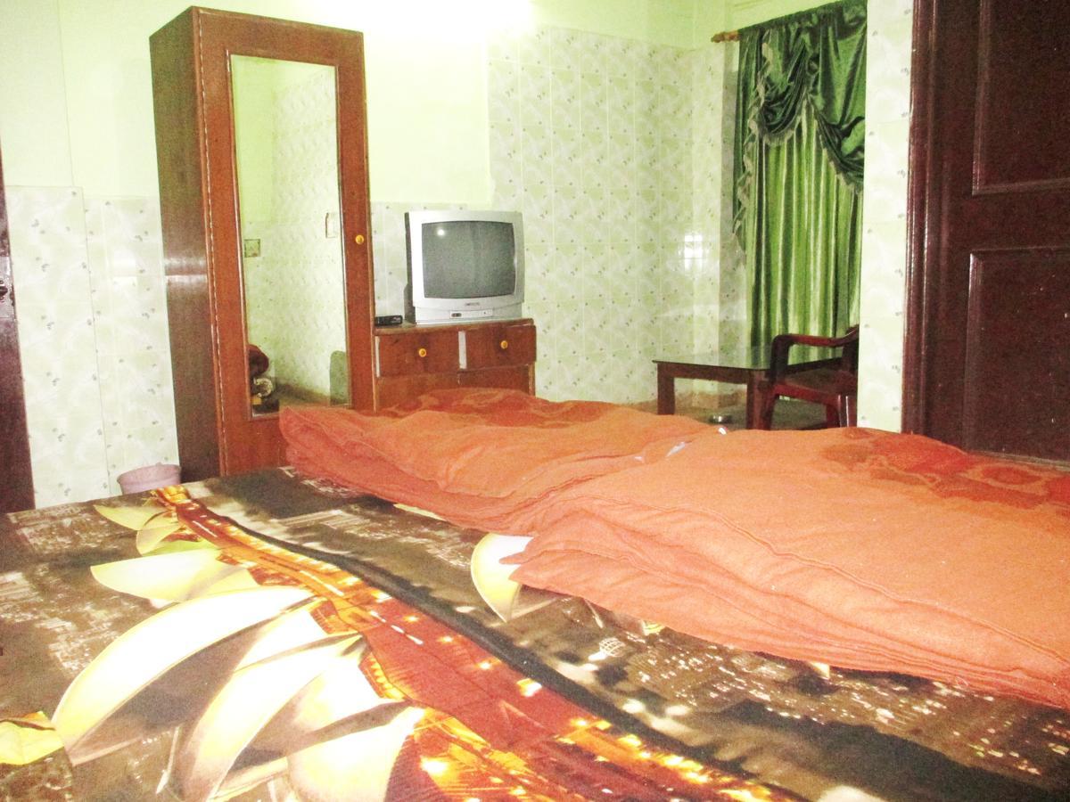 Hotel Shiv Palace เดห์ราดุน ภายนอก รูปภาพ